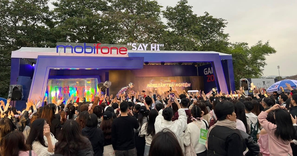 MobiFone nâng tầm trải nghiệm, thu hút đông đảo khán giả tại concert 3 Anh Trai Say Hi