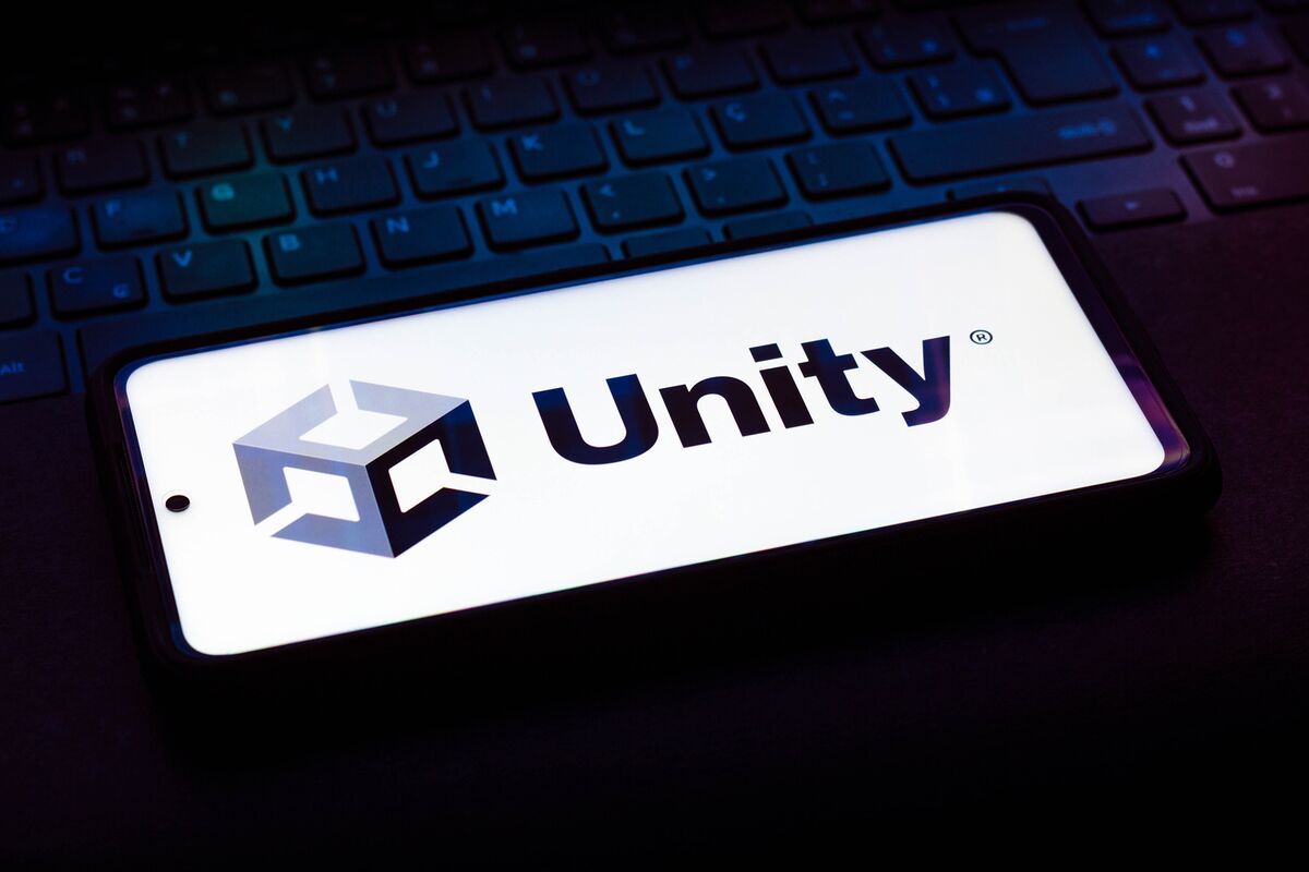 Unity thông báo sẽ sa thải 25% lực lượng nhân sự