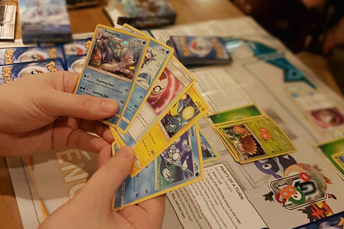 Cửa hàng bị trộm hàng nghìn thẻ Pokemon nhưng vẫn cực kì lạc quan rằng họ vẫn còn may mắn chán