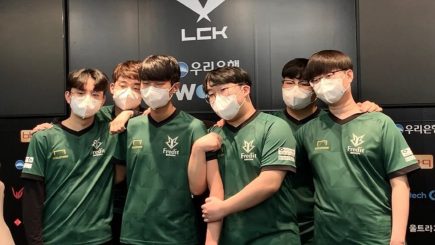 LCK mùa Xuân 2022 – Tuần 8 – Ngày 10/3: KT thắng nhẹ, BRO gần với playoffs