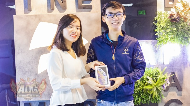 Đã tìm ra chủ nhân giải thưởng Leo Top Thách Đấu – Nhận Quà Trăm Củ của AOG – Đấu Trường Vinh Quang