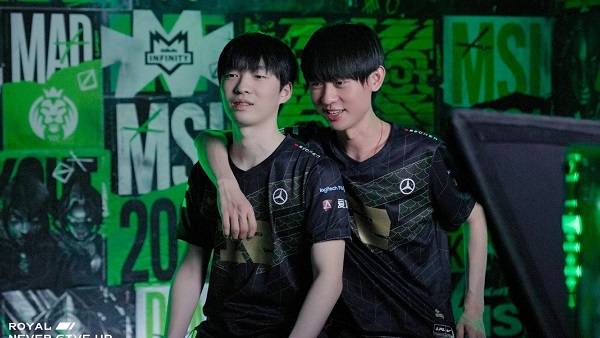 [Vòng Bảng MSI 2021 – Ngày 4] Bảng A: RNG toàn thắng, UOL là đội tuyển đầu tiên chia tay giải đấu