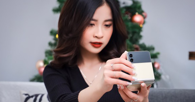 Smartphone màn hình gập có thể thay thế smartphone và máy tính bảng?