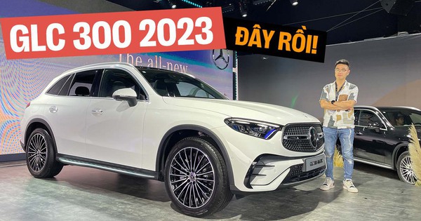 Tôi ngồi thử 2 bản Mercedes GLC 2023 vừa ra mắt Việt Nam: Cách âm tốt hơn hẳn bản cũ, có chi tiết rất hay với giá cao nhất 2,8 tỷ đồng