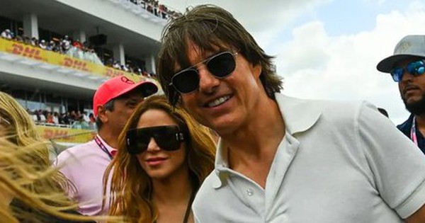 Tom Cruise đang theo đuổi Shakira