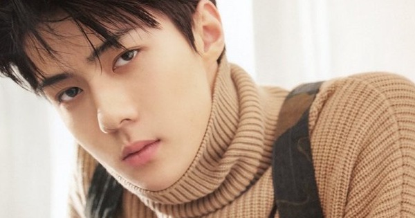 Sehun (EXO) đi làm 