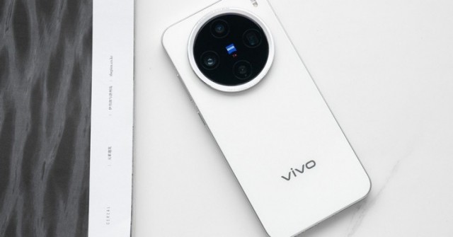Vivo X300 Pro Mini hé lộ nhiều nâng cấp ấn tượng, pin 