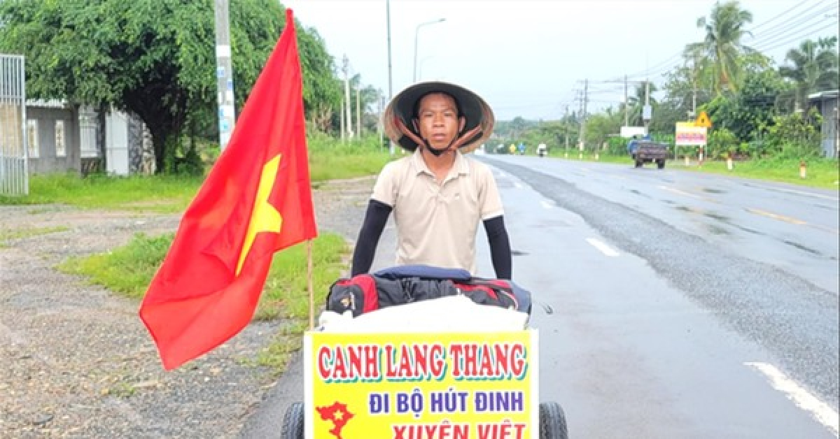 Chuyện về một chàng trai… gàn dở