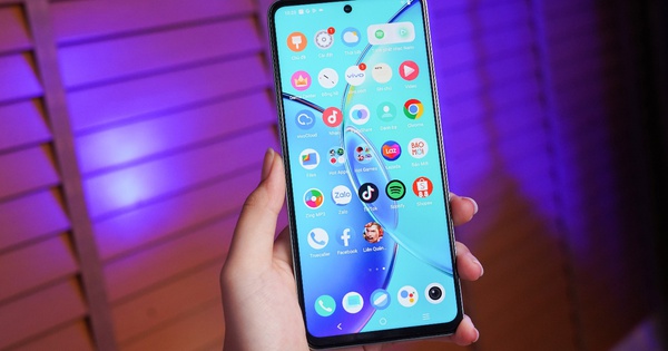 Smartphone đáng mua mùa “back to school” tung ưu đãi cực chất
