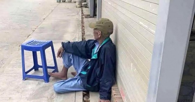 Thực hư chuyện ông lão 70 tuổi ở Hải Phòng bị gia đình bỏ rơi, sống tại vỉa hè