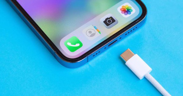 Không phải Apple, chính các hãng Android mới cần lo lắng khi iPhone chuyển sang USB-C