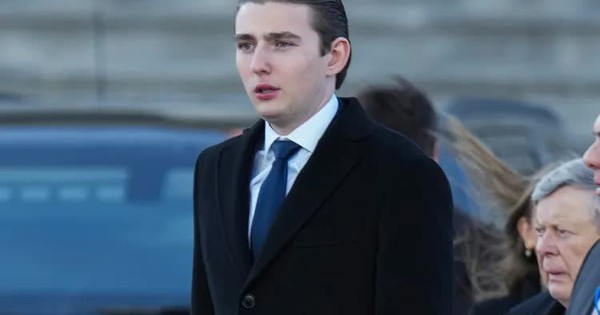 Học kỳ mới của Đại học New York đã bắt đầu: Barron Trump vẫn chưa xuất hiện