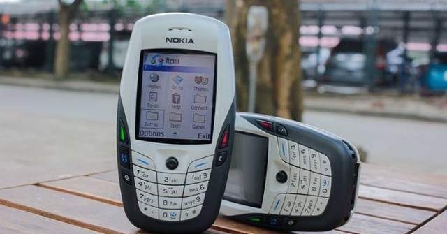 Những smartphone Nokia Symbian 