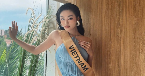 Hoa hậu Yến Nhi lao thẳng vào máy quay