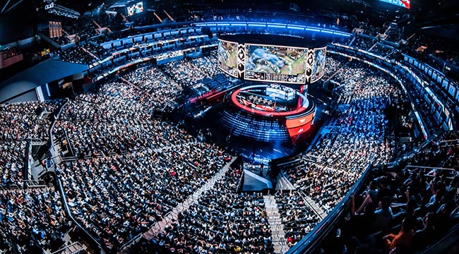 Esports Entertainment là gì, kỷ nguyên mới của Esports liệu đã bắt đầu tại Việt Nam?