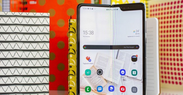 Samsung tuyên bố đã bán được 400.000 chiếc Galaxy Fold