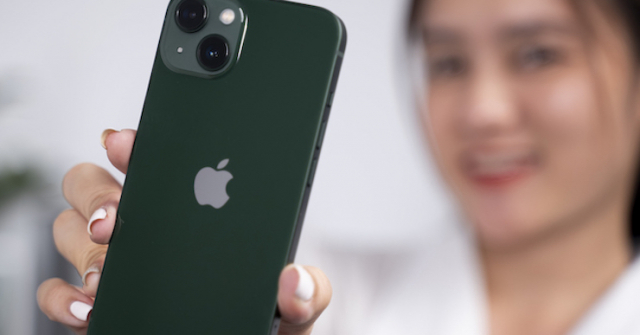 Bảng giá iPhone tháng 1/2023: iPhone cũ, mới đều giảm sâu đón Tết Nguyên đán