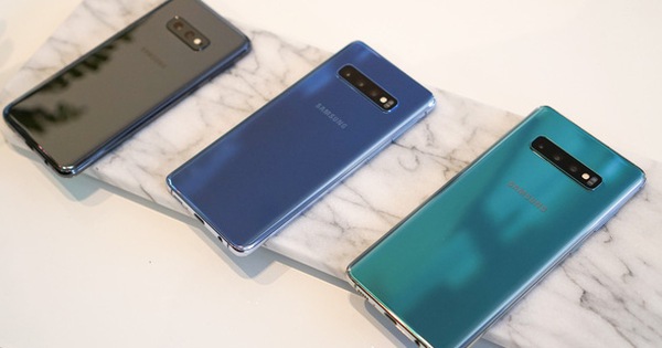 Đón đầu Galaxy S20, Galaxy S10 