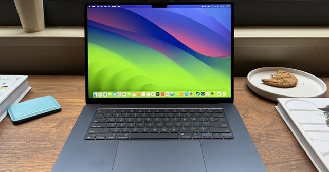 Apple phù phép ra sao để MacBook Air M3 có SSD 256 GB nhanh hơn 82%?