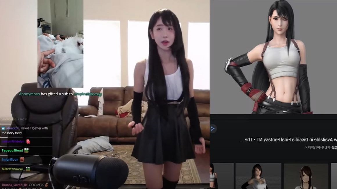 Nữ streamer Jinny đang cosplay phải bật khóc vì bình luận khiếm nhã