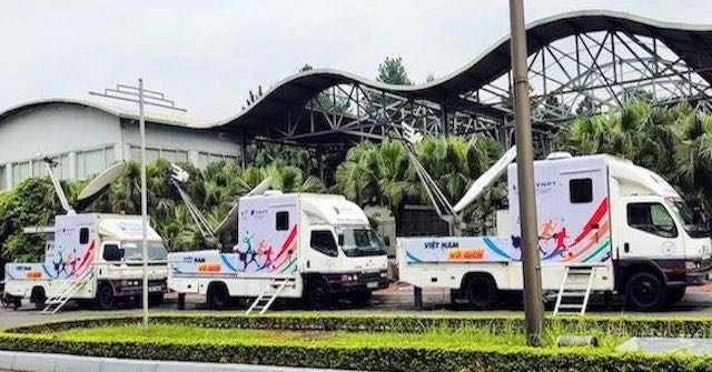 Dàn xe phát sóng 5G, phát hình vệ tinh tới SVĐ Mỹ Đình phục vụ SEA Games 31