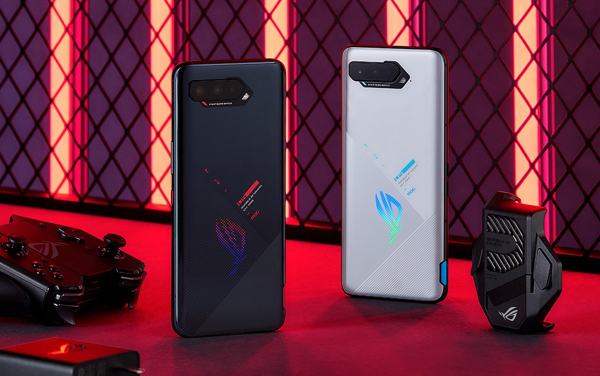 ROG Phone 5S sẽ là chiếc điện thoại thi đấu của các game thủ FreeFire