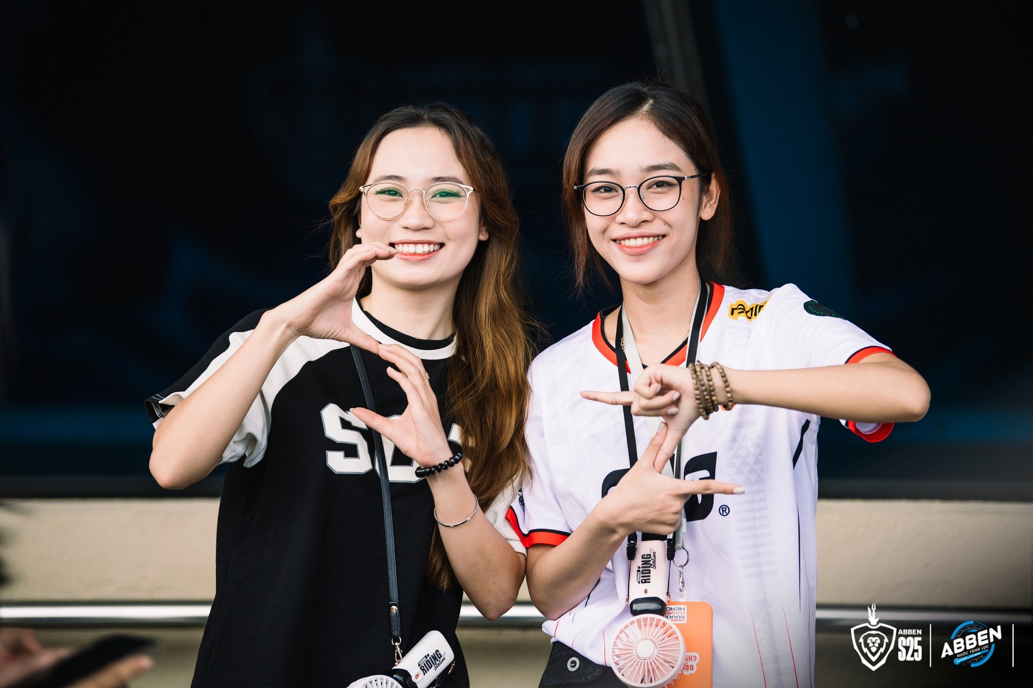 Liên Quân Mobile: Thánh Địa Tiên Sơn Rực Cháy Với Hàng Ngàn Người Hâm Mộ