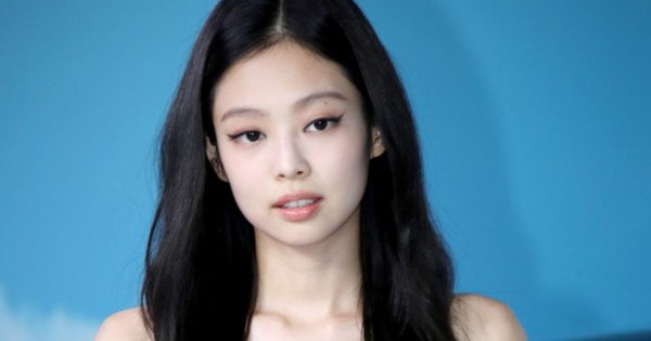 Nét nào trên khuôn mặt Jennie (BLACKPINK) khiến phụ nữ khao khát?