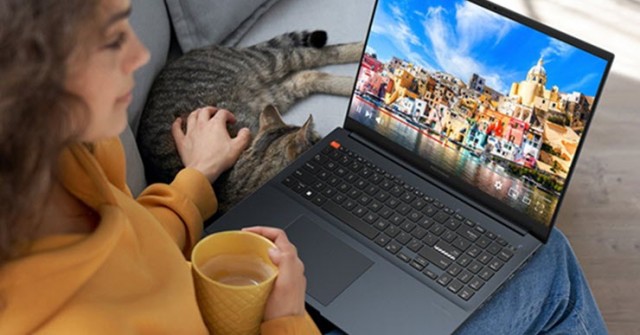 Windows 11 sắp có màn hình Desktop không icon, người dùng màn hình OLED hưởng lợi lớn
