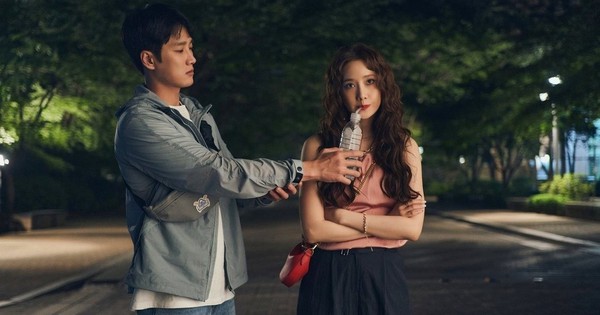 Phim Hàn hay khủng khiếp lập kỷ lục vô địch 2025: Nữ chính là bà cố nội visual, thở thôi cũng đẹp tràn màn hình