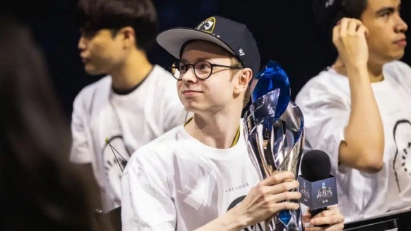 Jensen Giã Từ Sự Nghiệp: Nhìn Lại Hành Trình Huyền Thoại Của Tay Mid Lane Đình Đám NA