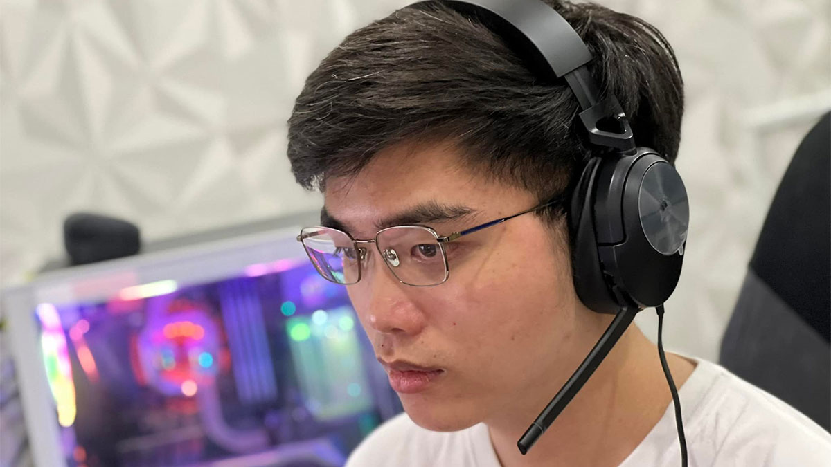 Twitch LoLWorldChampionship bỗng dưng phát lại trận đấu của Optimus