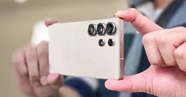 Đây là mẫu điện thoại duy nhất thoát được "lời nguyền" sạc chậm của Samsung