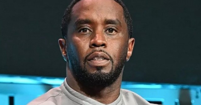 Diddy hầu tòa sau ba tuần bị giam