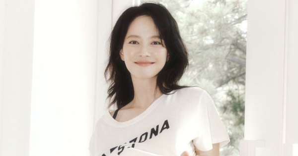 Song Ji Hyo bỏ nhà đi vì bị ép xem mắt