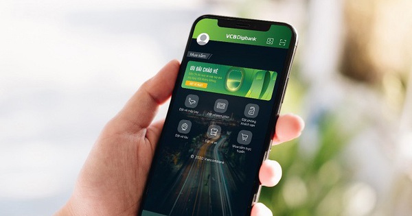 Thông tin người dùng Vietcombank bằng điện thoại phải biết, nhất là ai dùng iPhone
