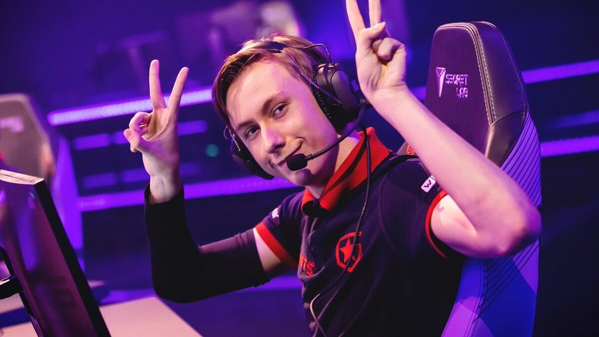 Fnatic hoàn tất đội hình Valorant với bản hợp đồng mang tên Chronicle