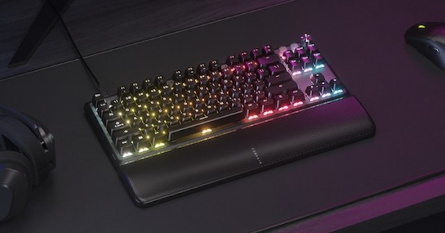 Corsair trình làng bàn phím cơ siêu nhạy, siêu êm cho game thủ