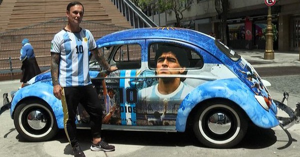 Volkswagen đời cổ mang đậm chất tuyển bóng đá Argentina