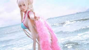 Lại một bộ cosplay gợi cảm của loli hợp pháp USS Bache trong Azur Lane - Cosplay