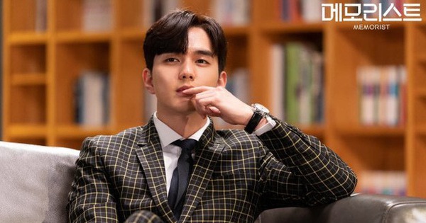 MEMORIST mở màn căng đét: Yoo Seung Ho đánh võ cực ngầu, đã thế còn kiêm luôn chức “thanh tra tấu hài”