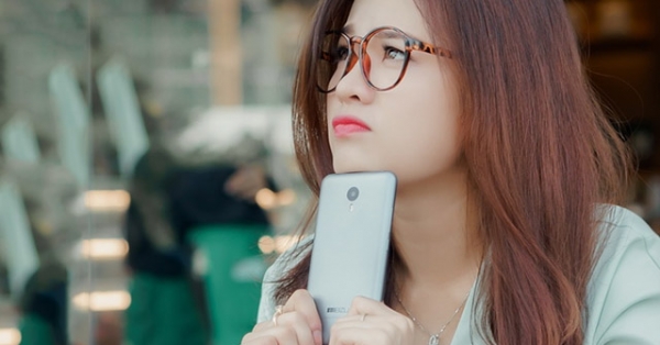 Mua smartphone mới qua mạng, cần kiểm tra những gì?