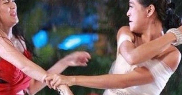 Méo mặt vì bồ và bạn gái vào viện cùng lúc để thăm khi người yêu bị tai nạn