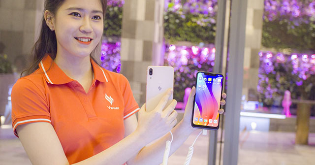 VinGroup bỏ mảng smartphone, điện thoại Vsmart đồng loạt giảm giá