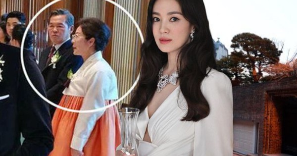 Song Hye Kyo 3 lần tậu nhà trăm tỷ tặng mẹ, gây xúc động với lần hiếm hoi nhắc về mẹ hậu ly hôn