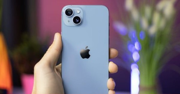 Apple giảm giá, doanh số các dòng iPhone cũ tăng mạnh