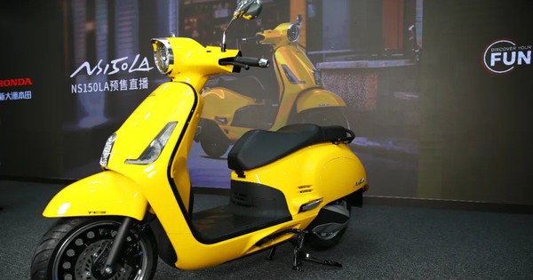 Xe tay ga Honda dáng cổ điển như Vespa, giá chưa đến 60 triệu đồng, "uống xăng" 2 lít/100km