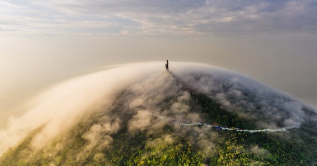 Mãn nhãn với bộ ảnh đủ thể loại tại triển lãm World Photography Awards