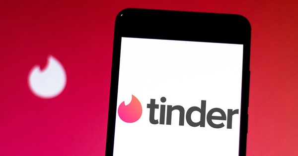 Tinder dính 