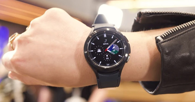 Cận cảnh Galaxy Watch 4 Classic cao cấp: Siêu đẹp, siêu “ngầu”